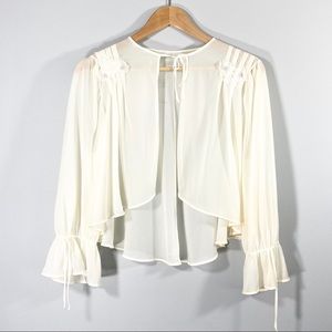 VNTG 40’s Cream Bed Jacket Lingerie. Sz L